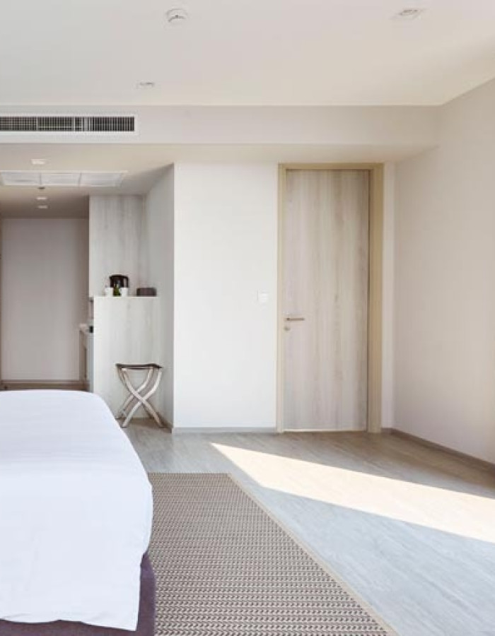 THE QUARTER ARI UHG,BANGKOK'S